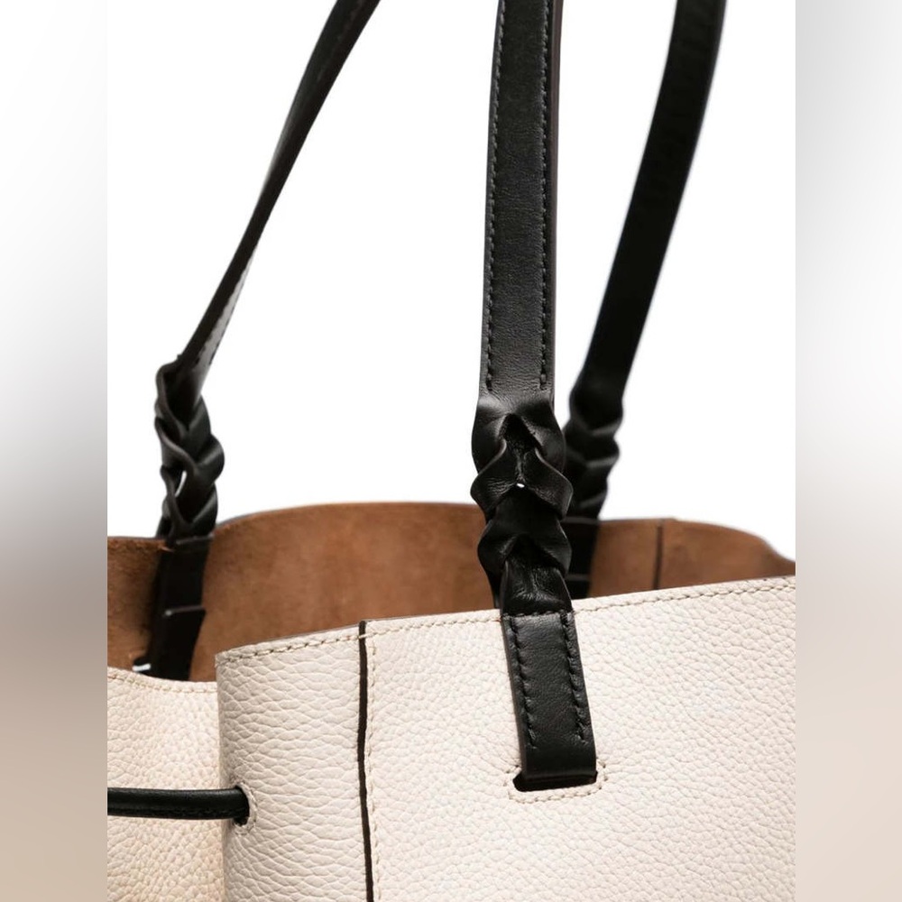 Elegant Cream Tote Bag - Picture 6 of 14